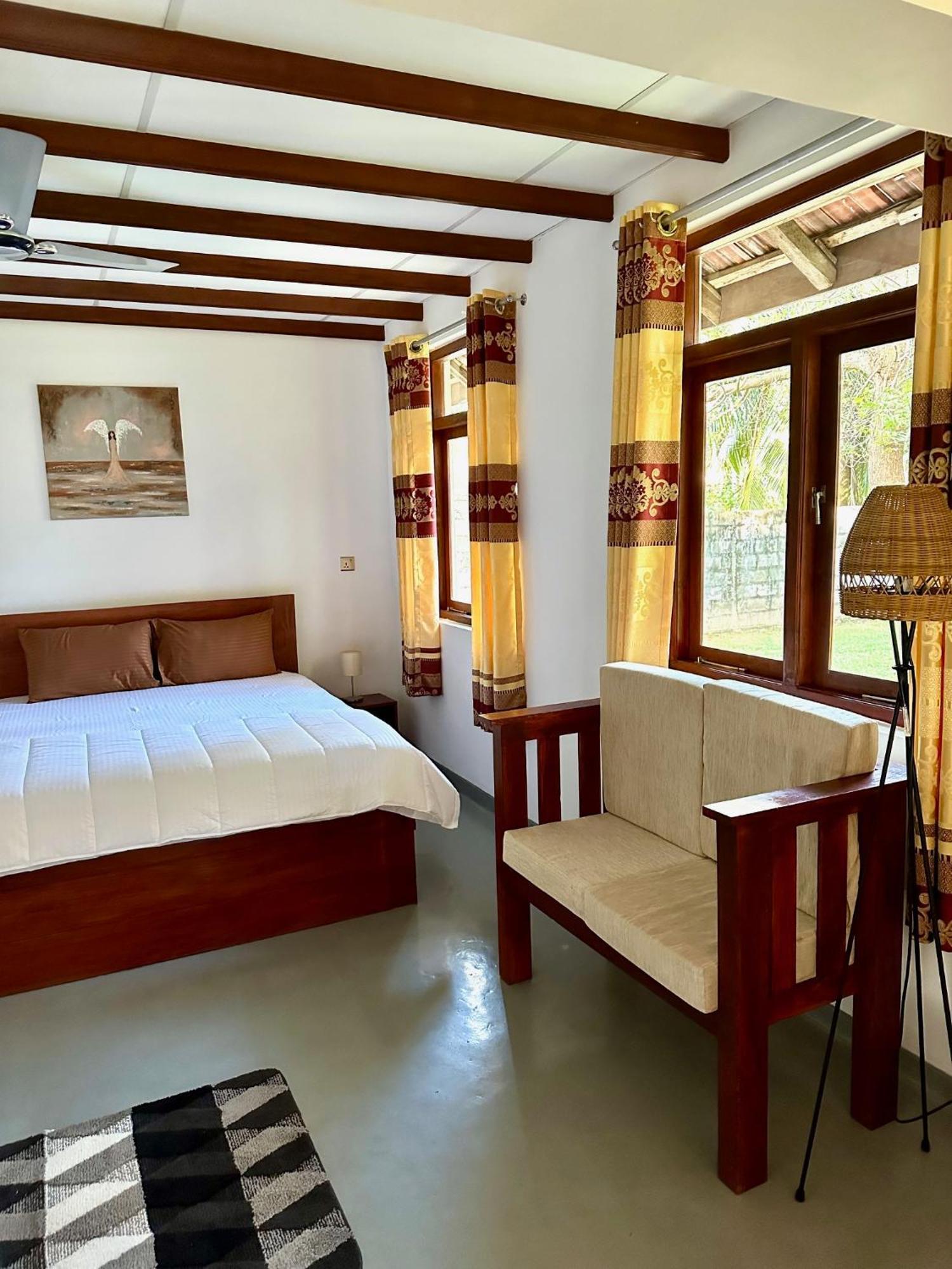 108 Palms Beach Resort Trincomalee Exterior foto
