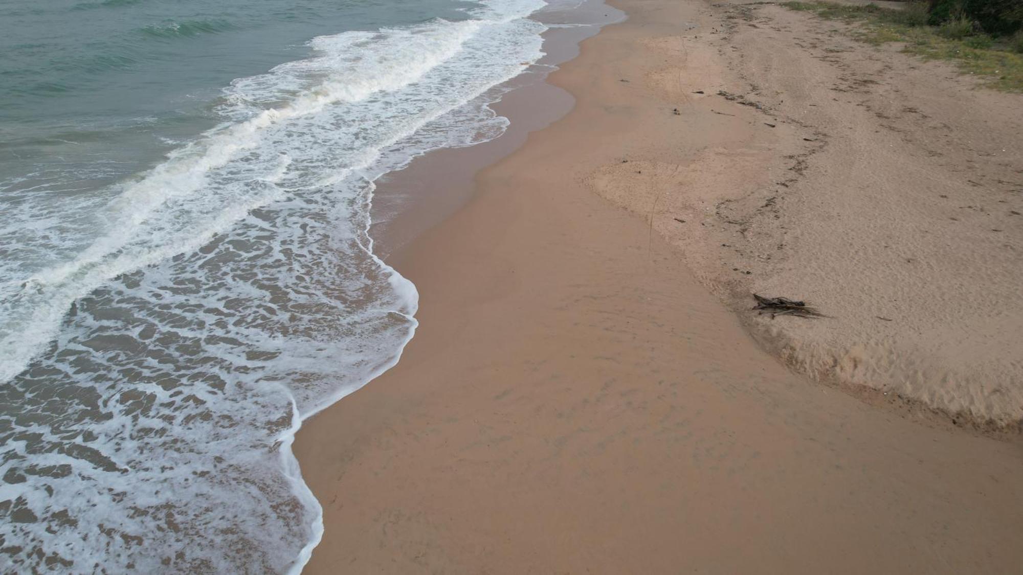 108 Palms Beach Resort Trincomalee Exterior foto